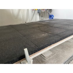 podkład-rubber-cut-stone